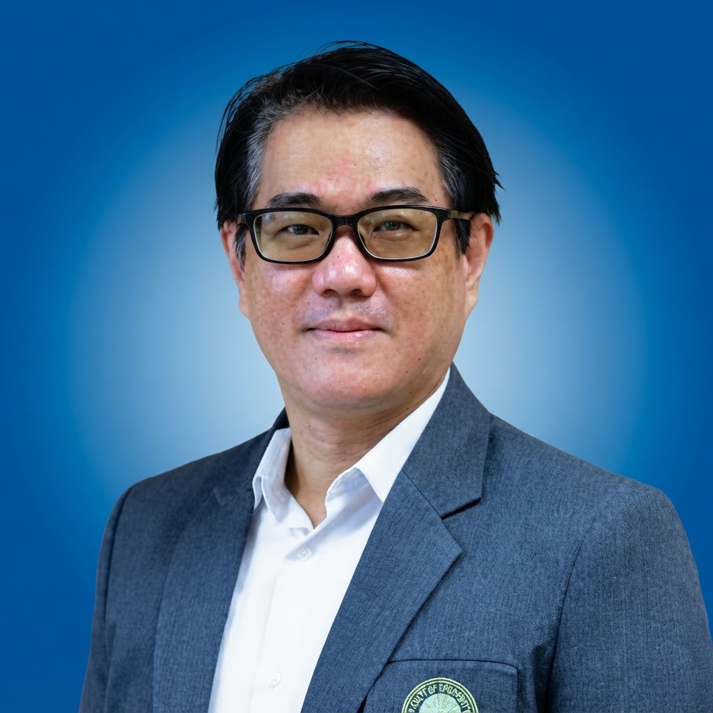Assist. Prof. Dr. Natthaphol Chomsaeng